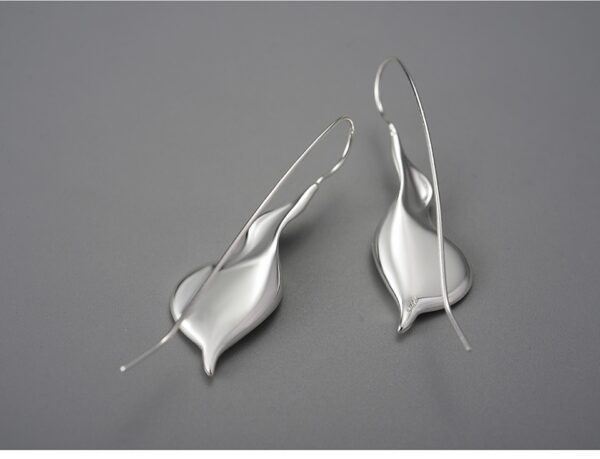 Dangle Long Earrings ,Hanging New Calla Lily Flower, Of 925 Sterling Silver. - Image 5