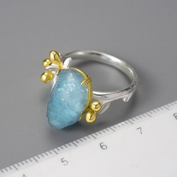 Gemstone Flower Ring , 18K Gold Natural Aquamarine . - Image 3