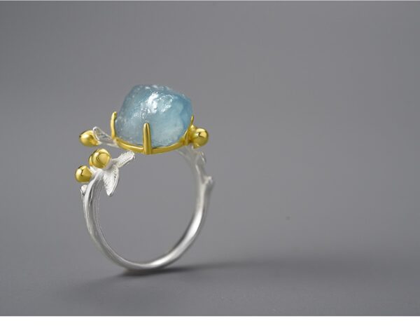 Gemstone Flower Ring , 18K Gold Natural Aquamarine . - Image 7