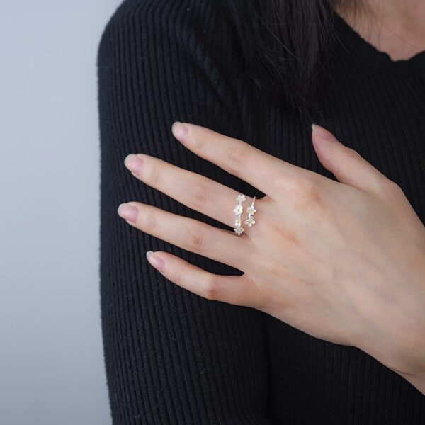 Delicate Forget-me-not Flower Rings , Adjustable Rings  . - Image 4